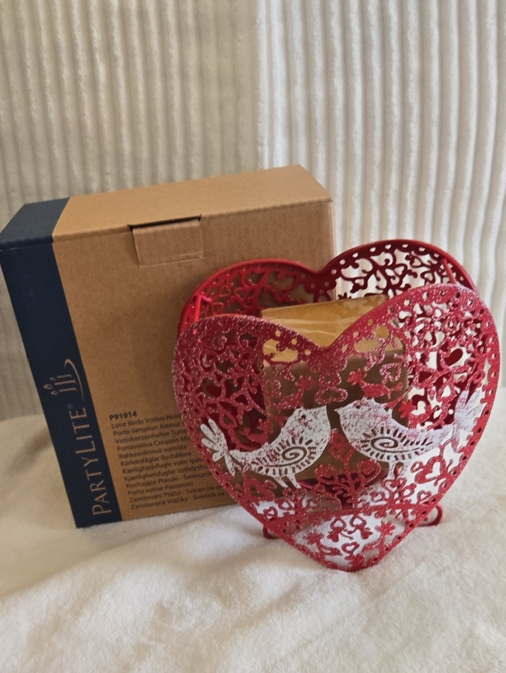 PartyLite Red Heart Tea Light Holder with White Bird Motif